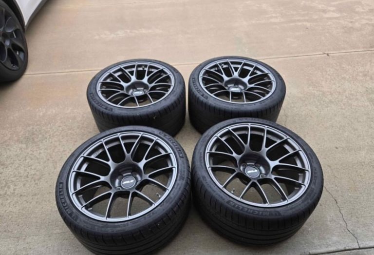 35e32a2e-7559-4d2b-96c0-e67f5287082e